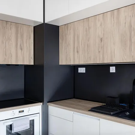 Apartamento Top-floor Privacy And Comfort *