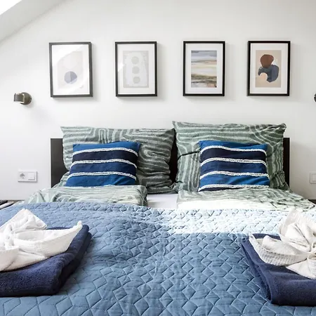Top-floor Privacy And Comfort Budapest